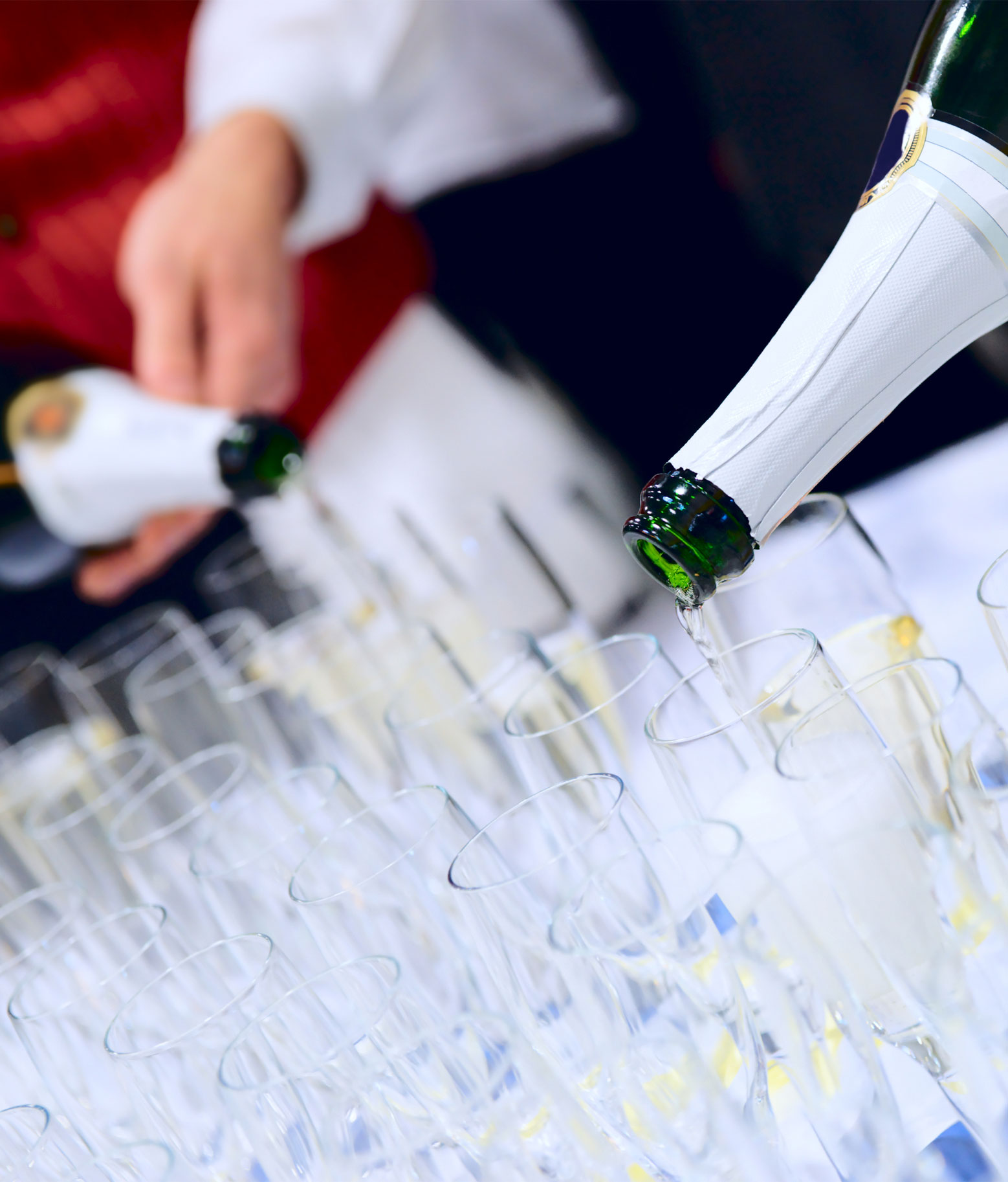 Our-Story_Champagne-Pouring